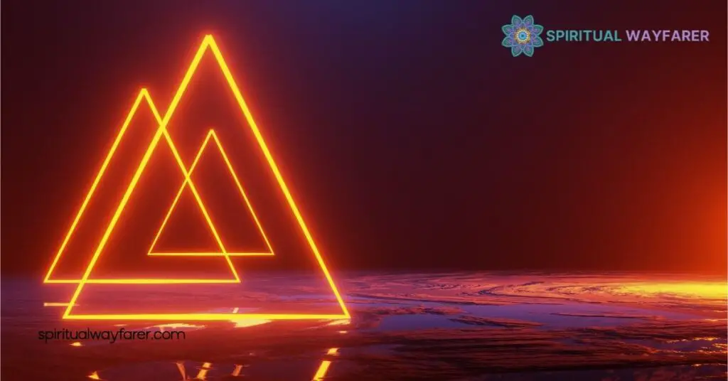 Unlocking the Spiritual Meaning of Triangles: Discover Their Deep Symbolism 2 Triangles In Different Spiritual Traditions